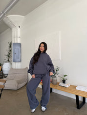 Serene Fleece Sweatpants (Charcoal)