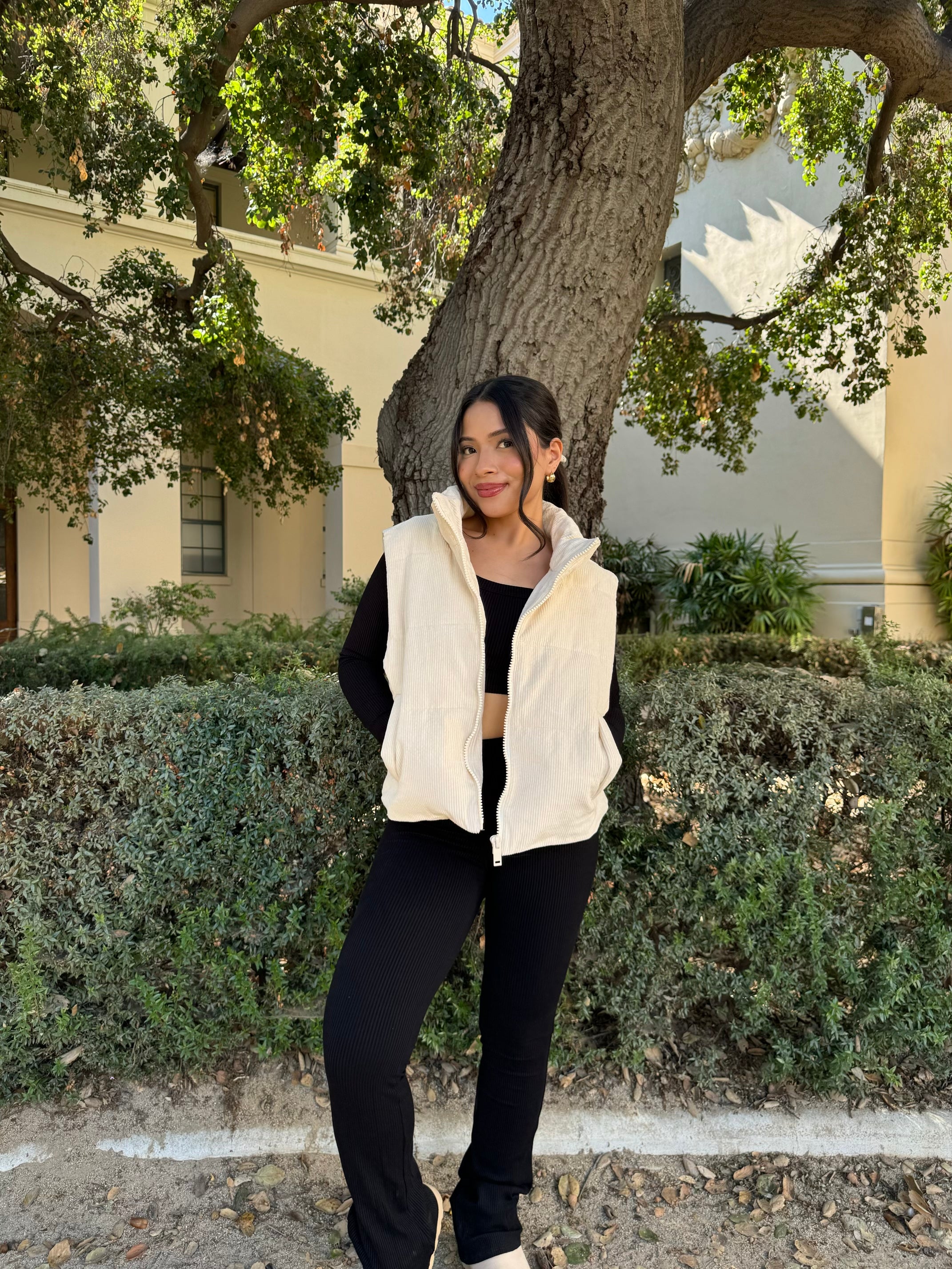 It Girl Corduroy Puffer Vest (Sweet Cream)