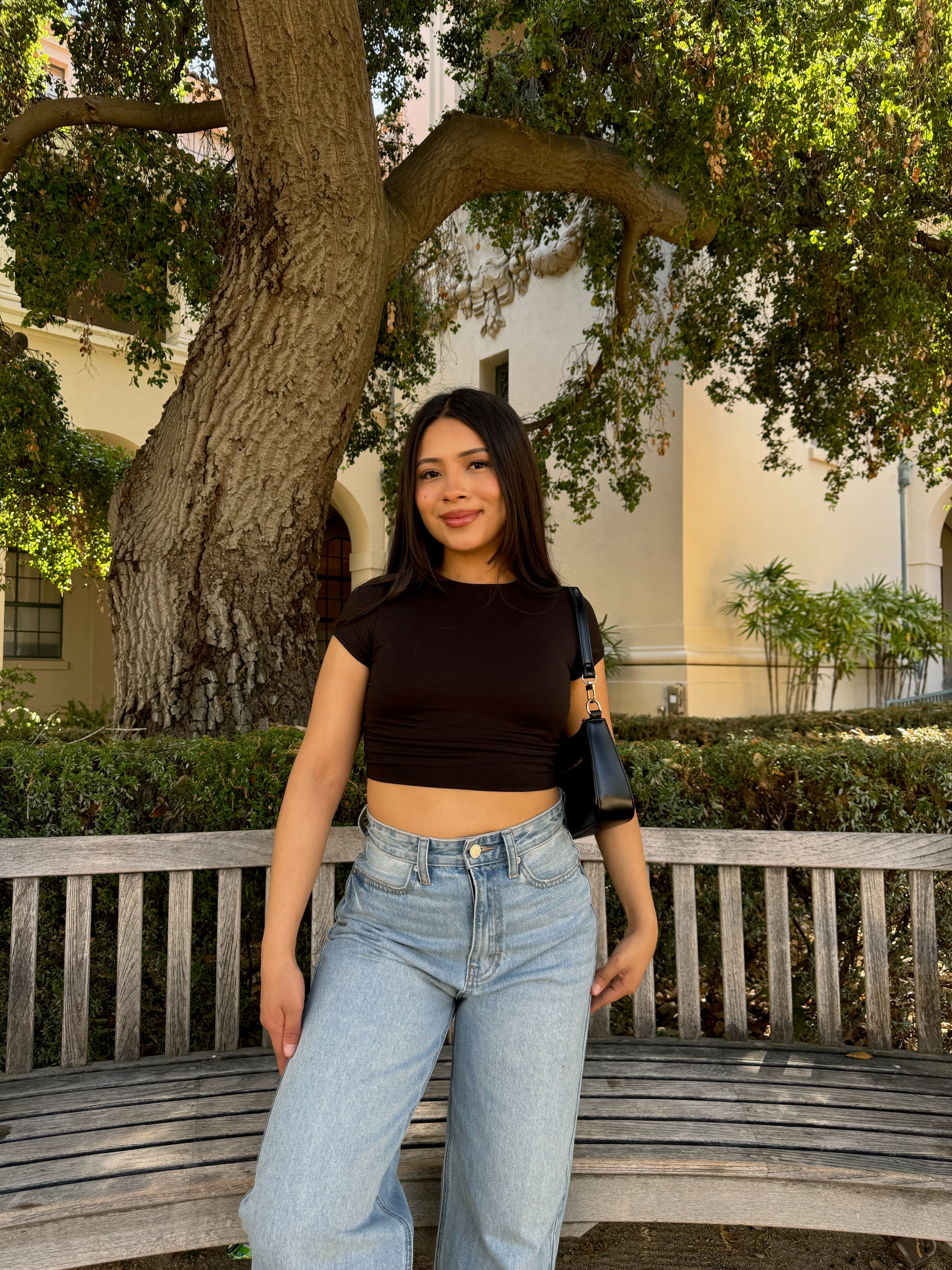 Butter Short Sleeve Cropped (Black)