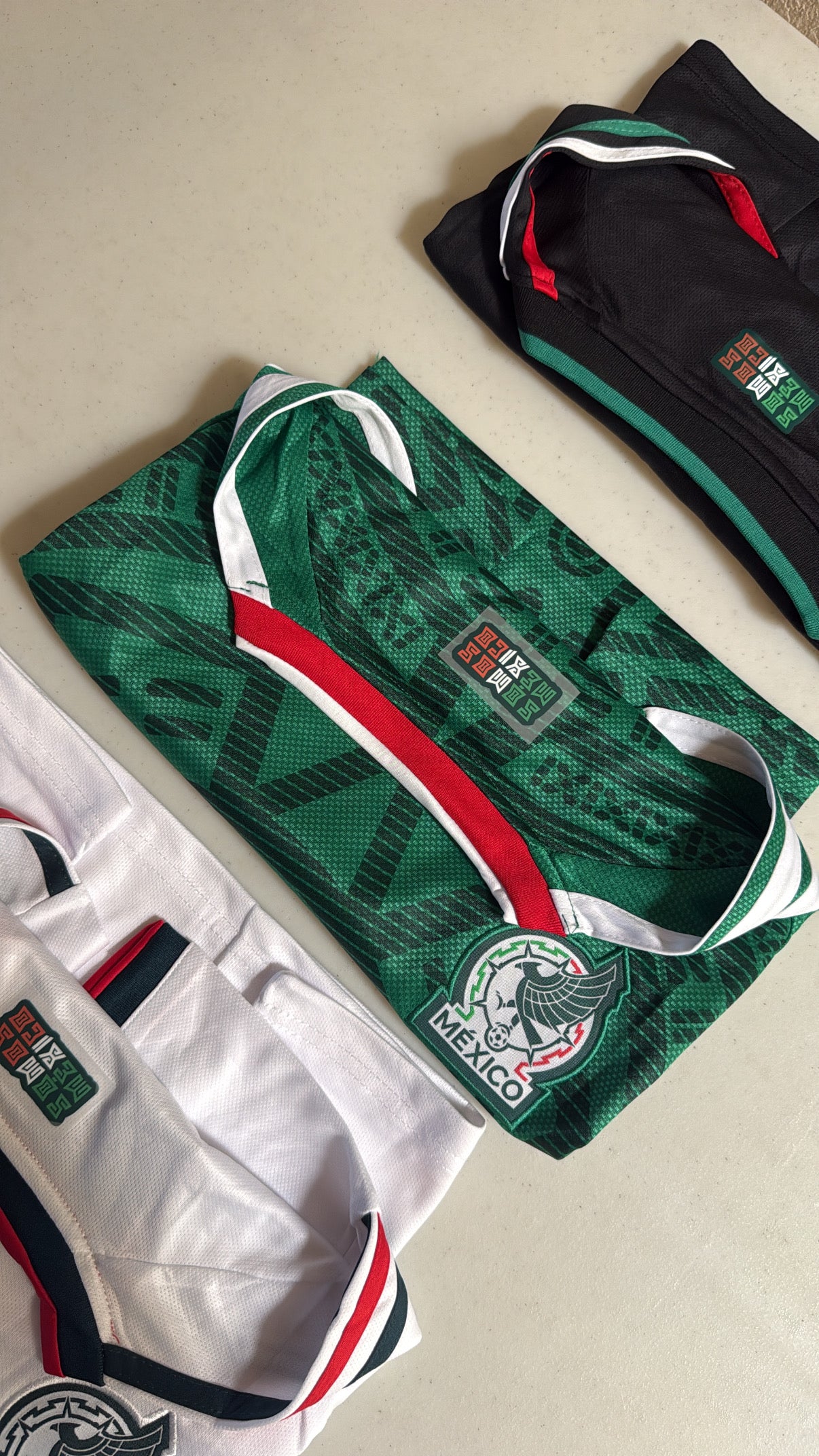 Mexico Jersey (Black V Neck)