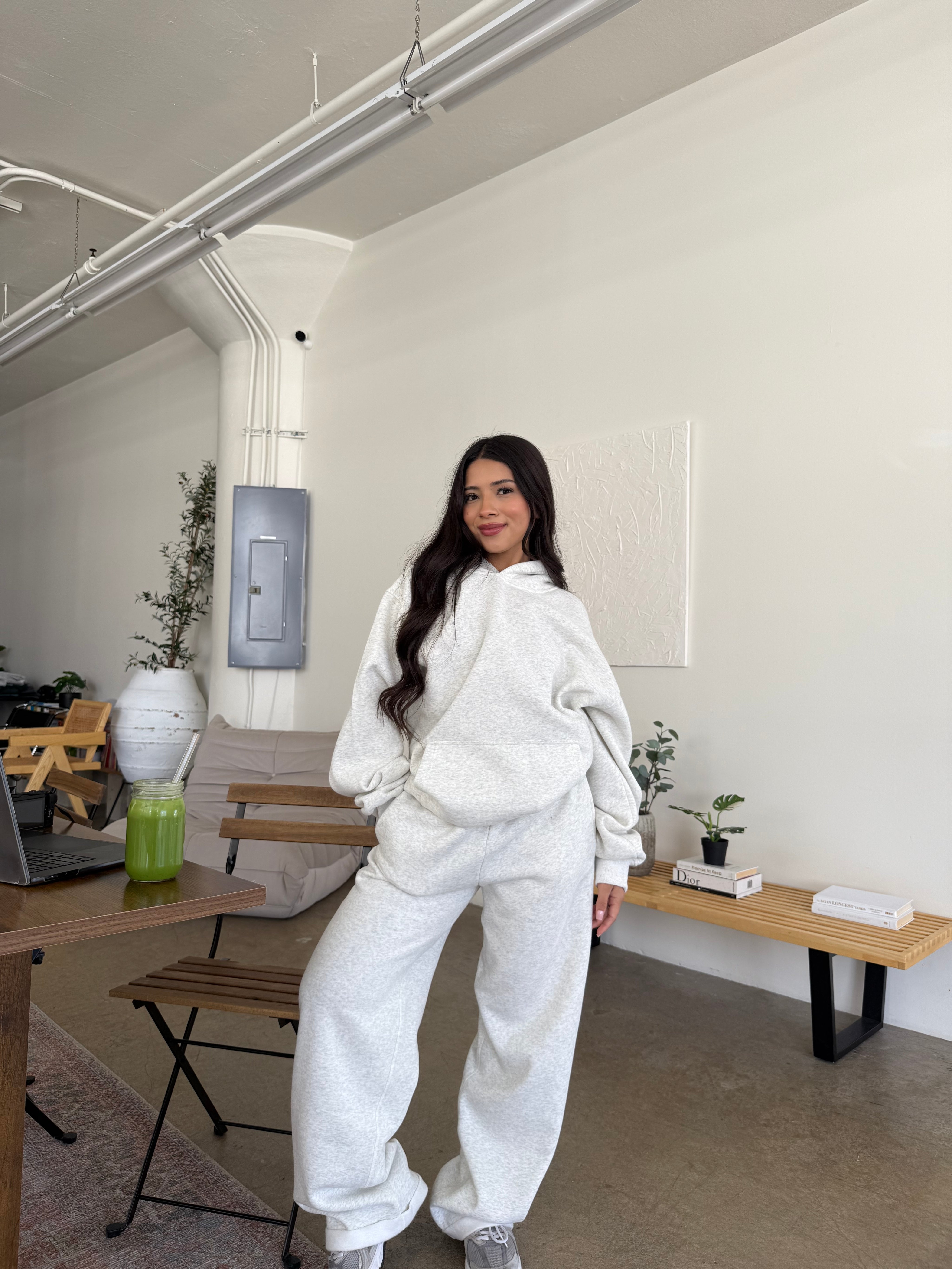 Serene Fleece Sweatpants (Heather White)