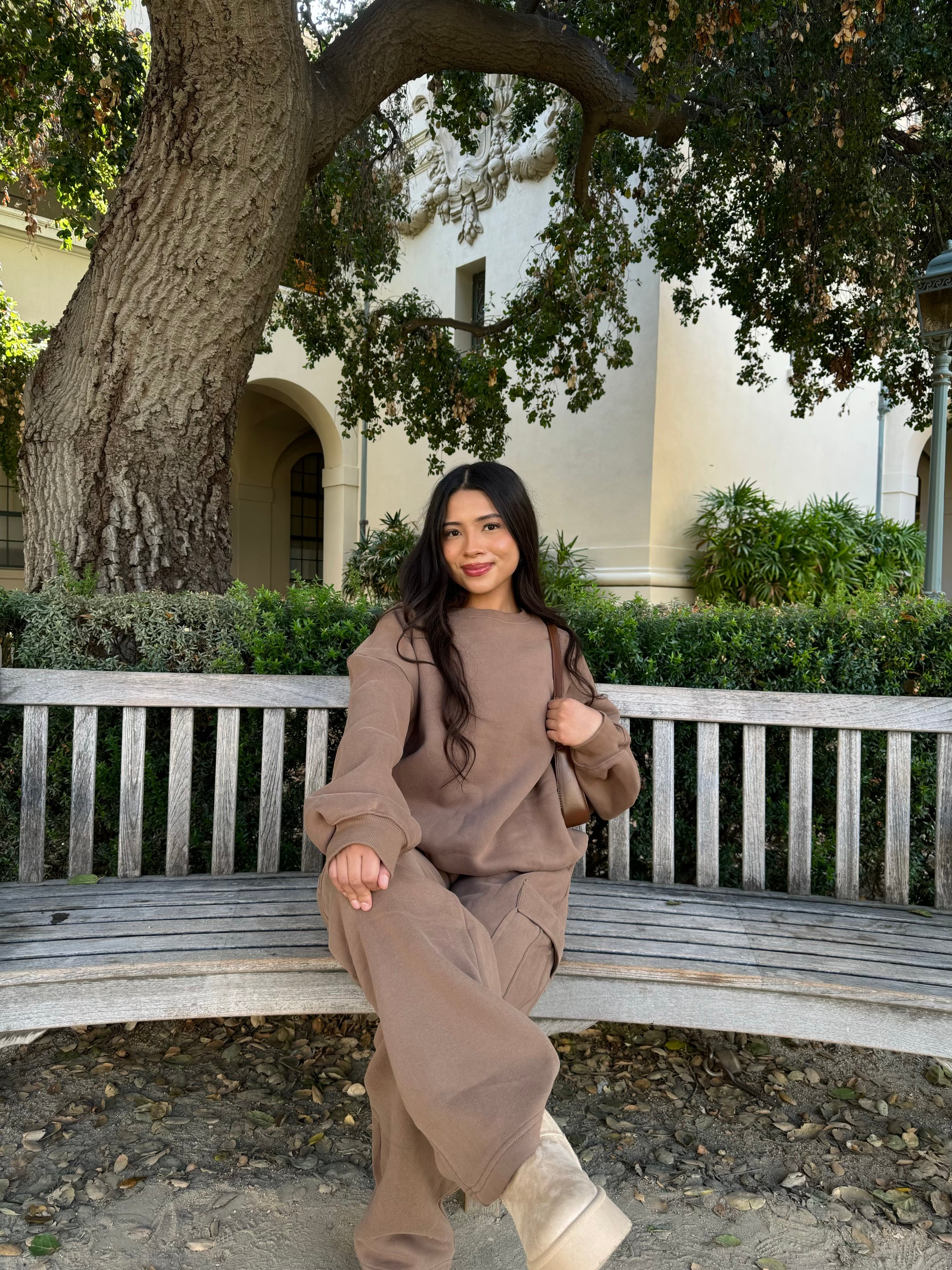 Simple Things Crewneck (Coffee)