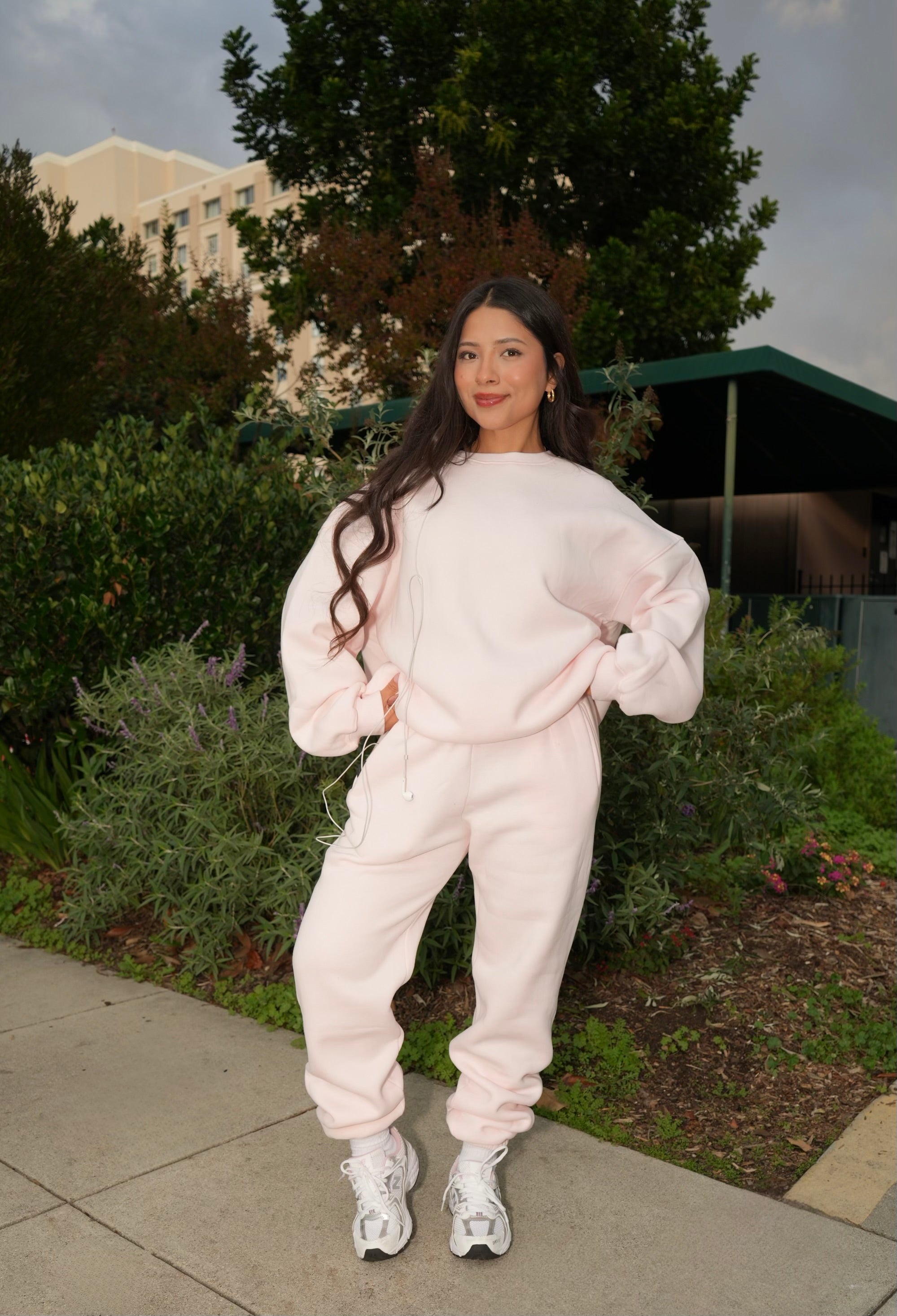 Simple Things Crewneck (Baby Pink)