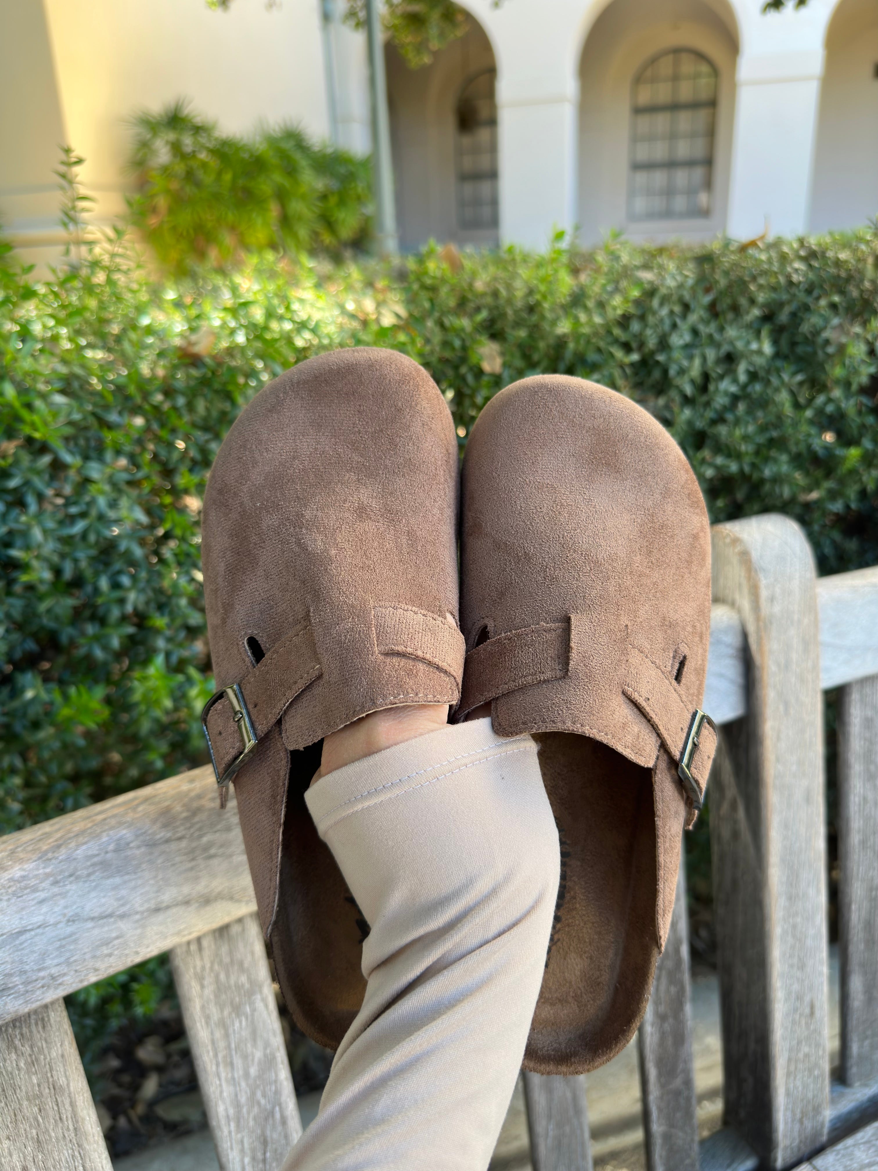 Boston Clogs (Dark Taupe)