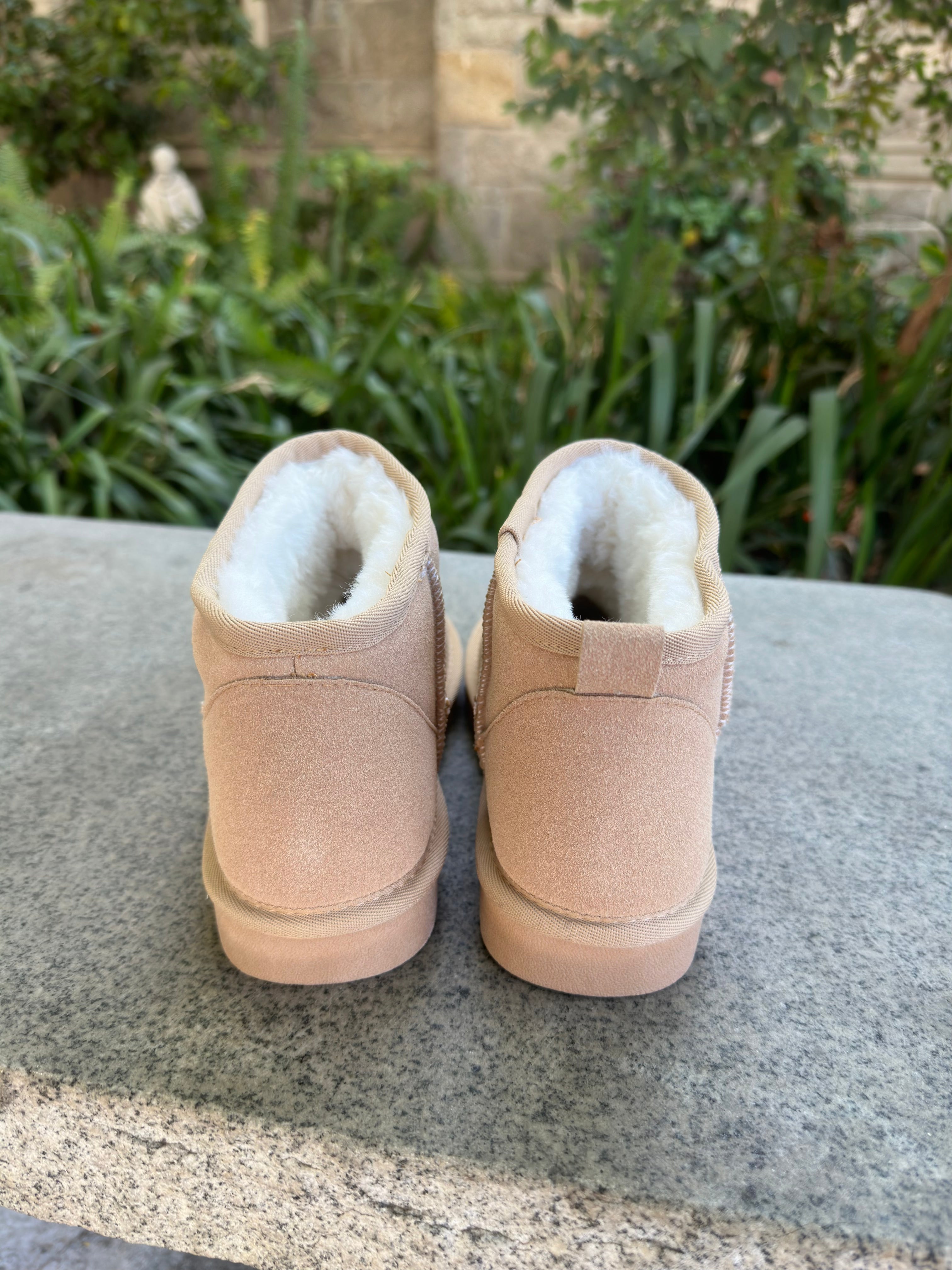 Ultra Minis (Sand)