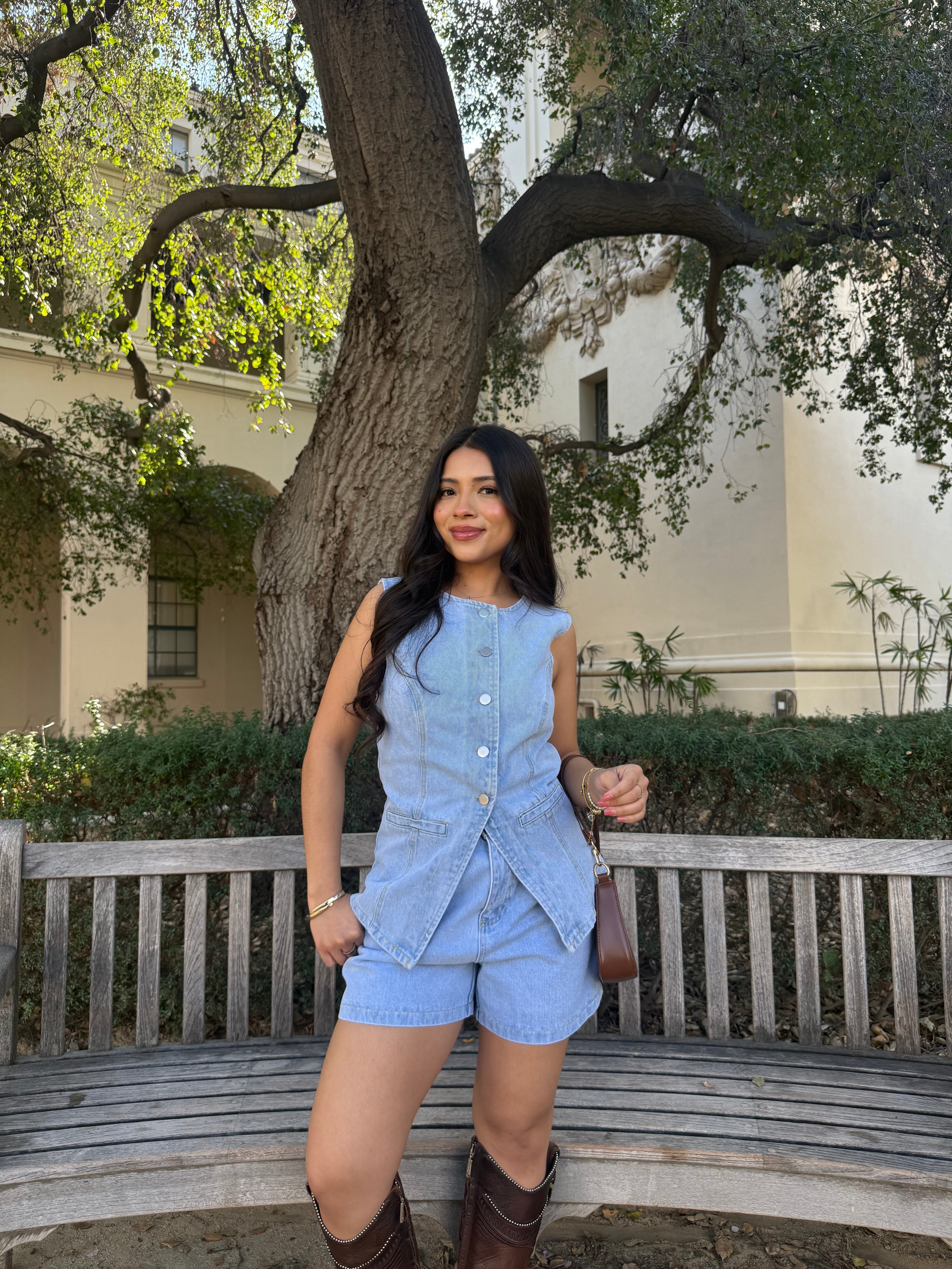 Indigo Denim Vest (Light Denim)