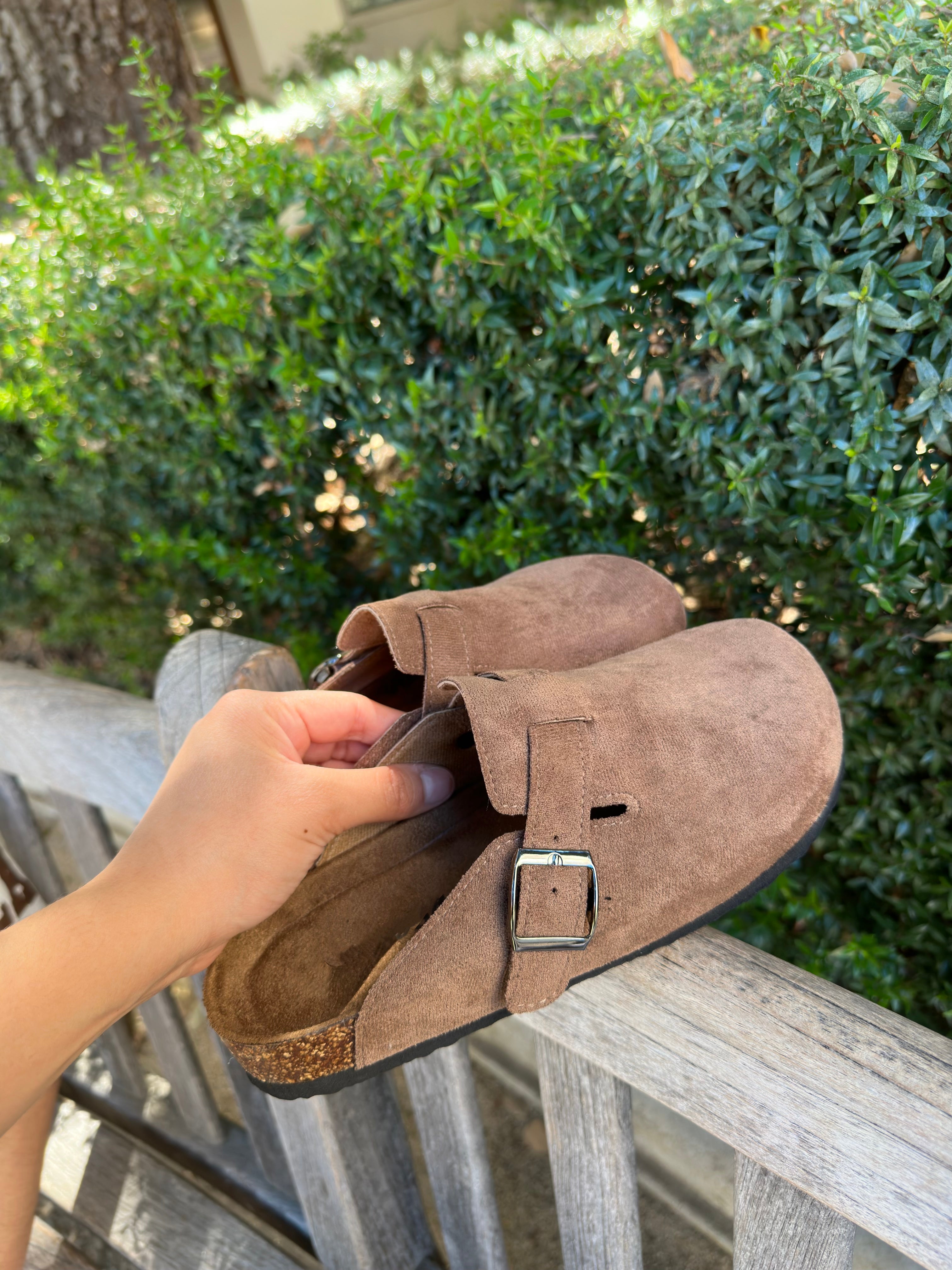 Boston Clogs (Dark Taupe)