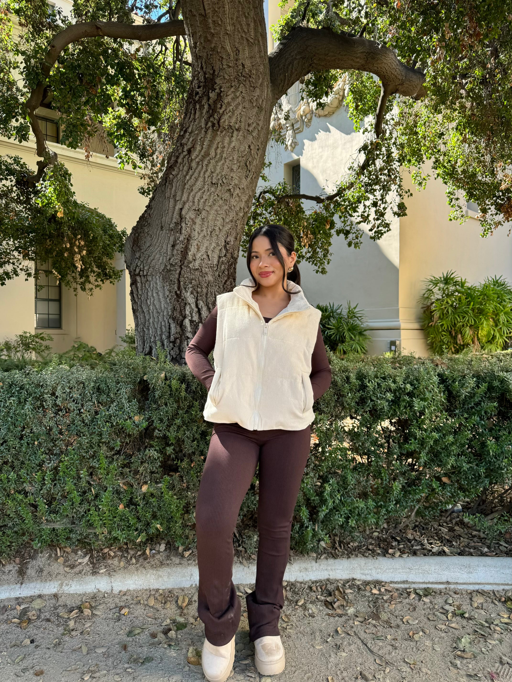 It Girl Corduroy Puffer Vest (Sweet Cream)