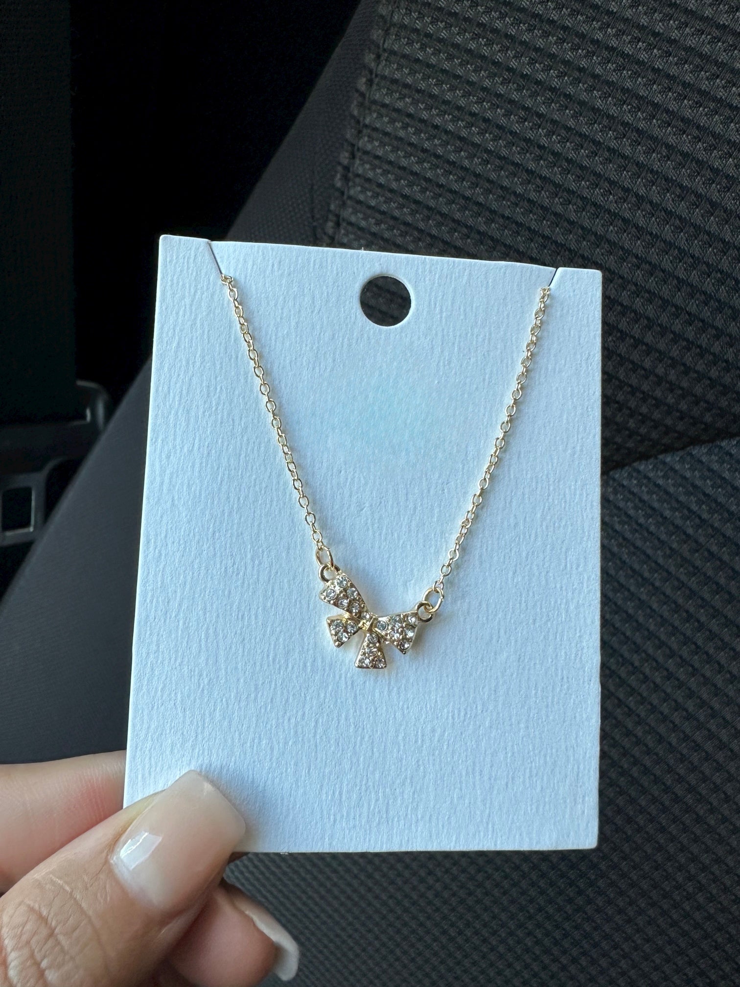 Dainty Bow Necklace