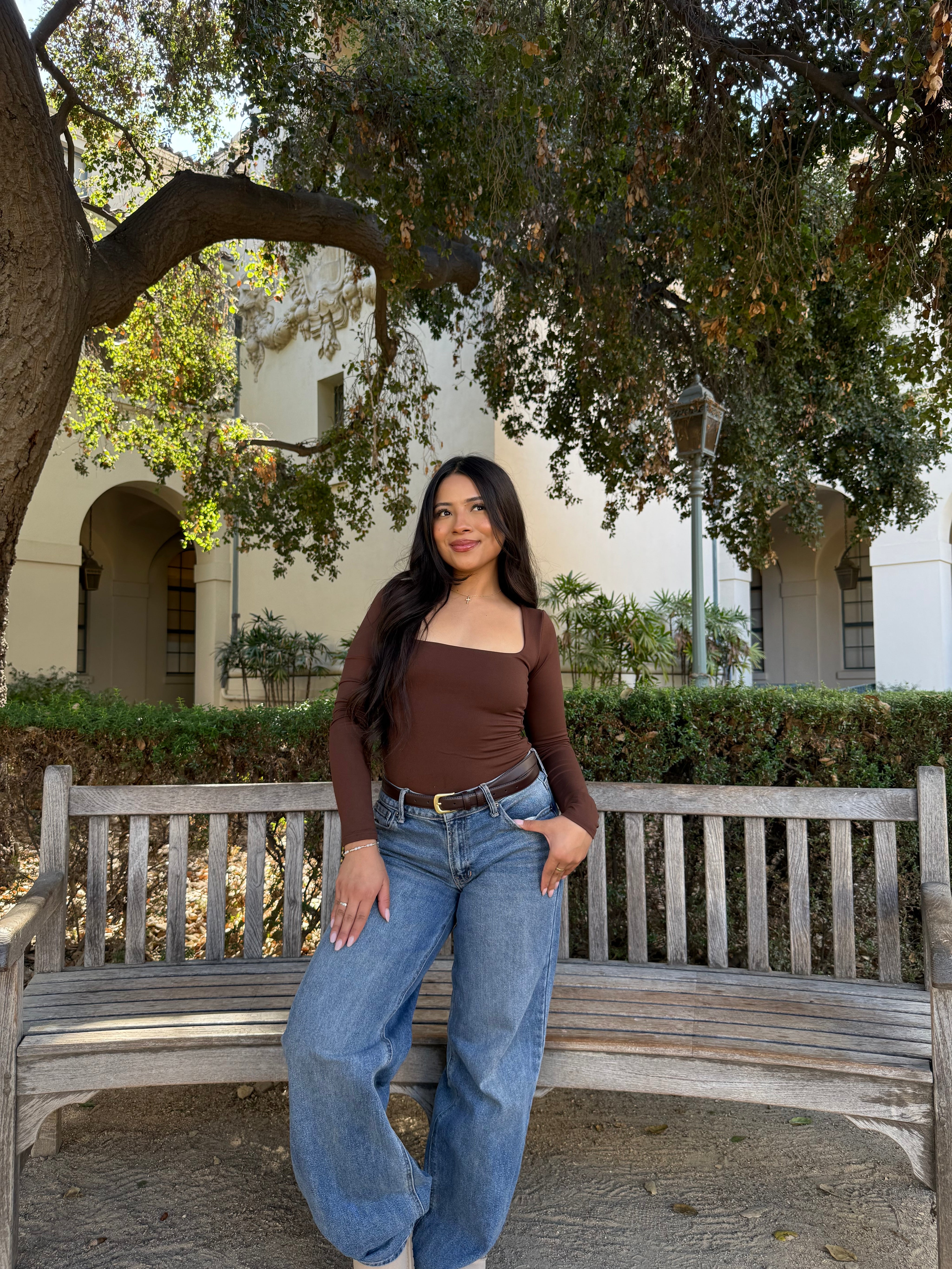 Butter Scoop Long Sleeve (Brown)