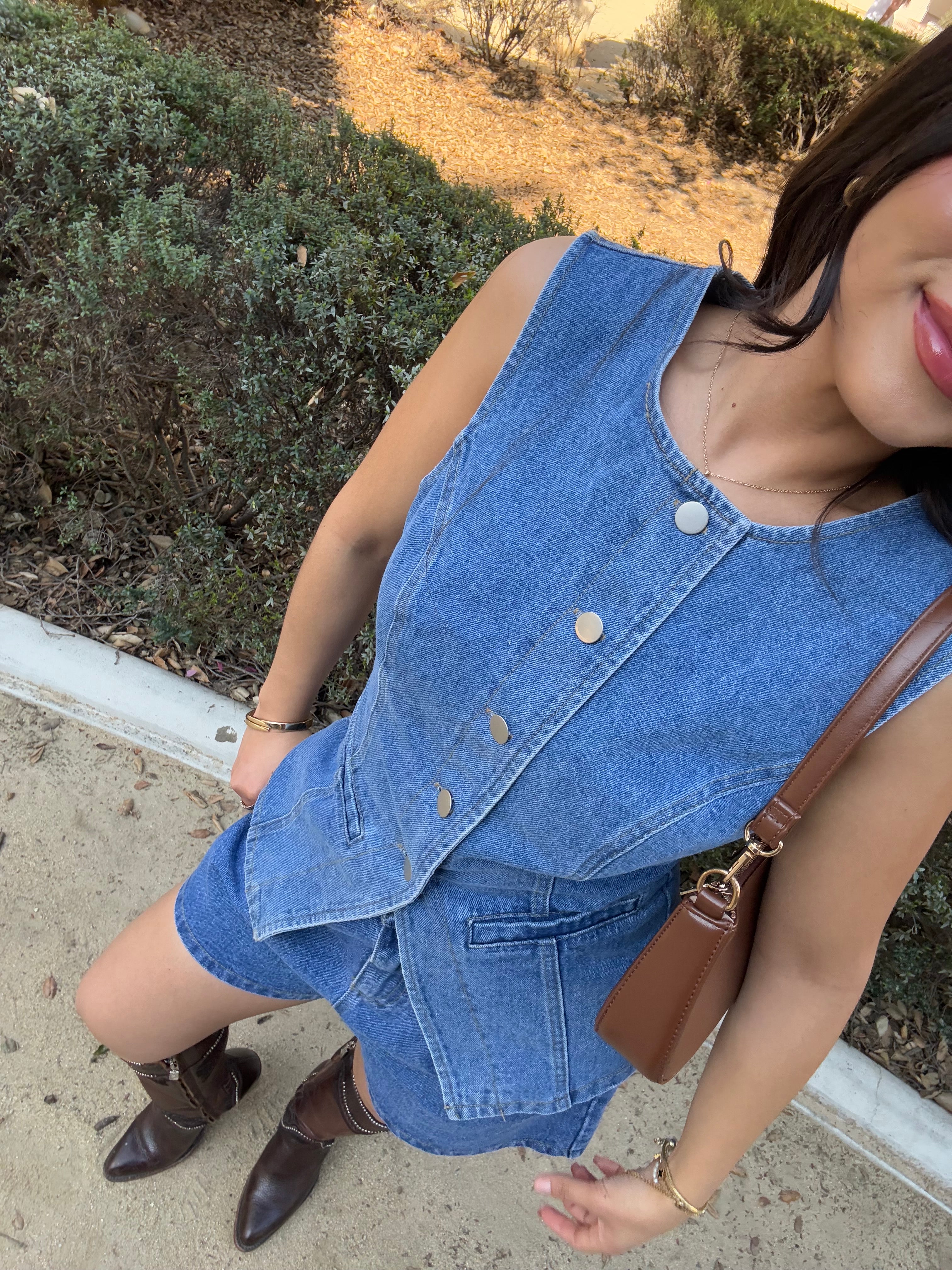 Indigo Denim Shorts (Denim Blue)