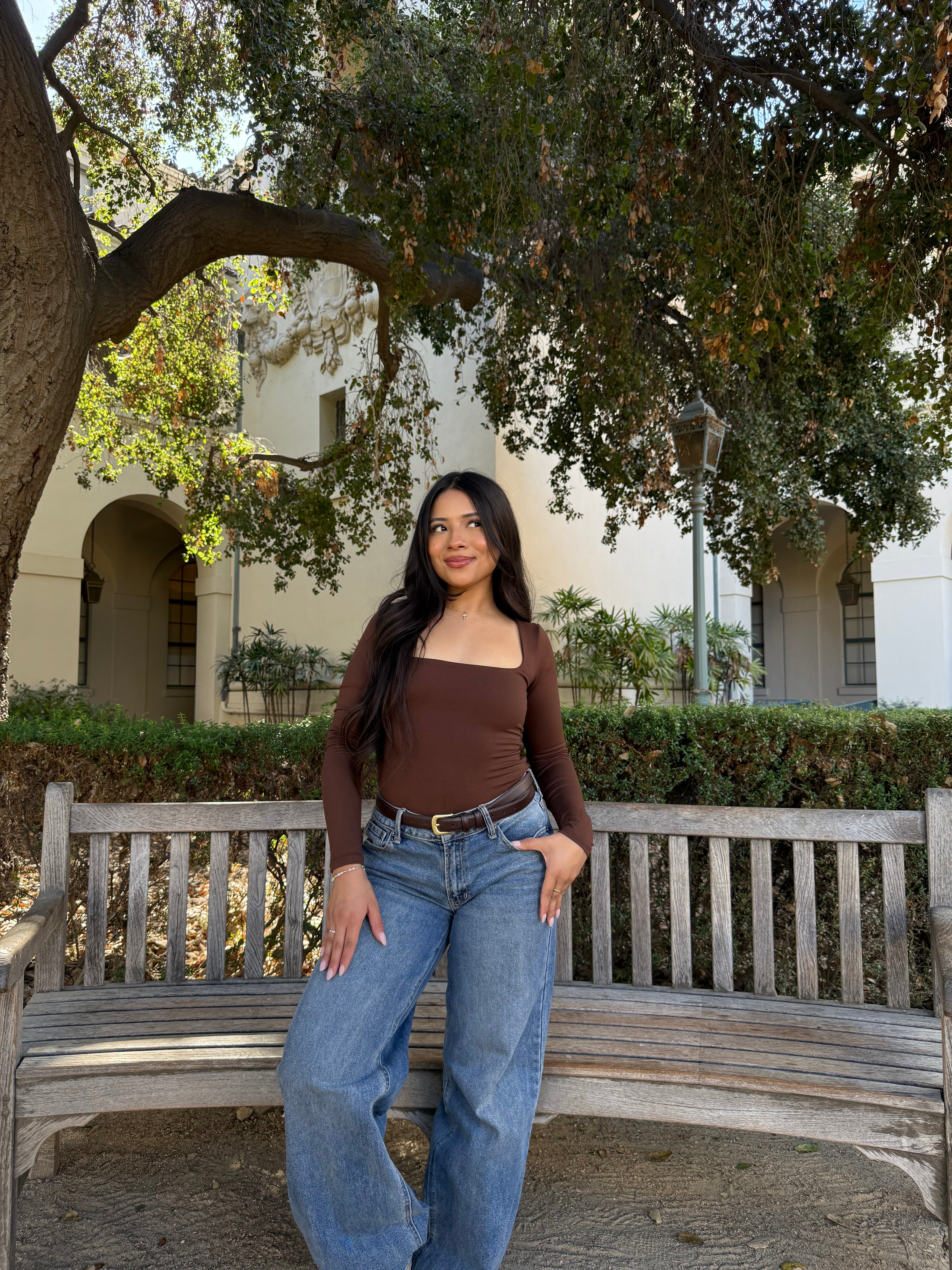 Butter Scoop Long Sleeve (Brown)
