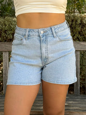 Beloved Mom Shorts (Light Denim)