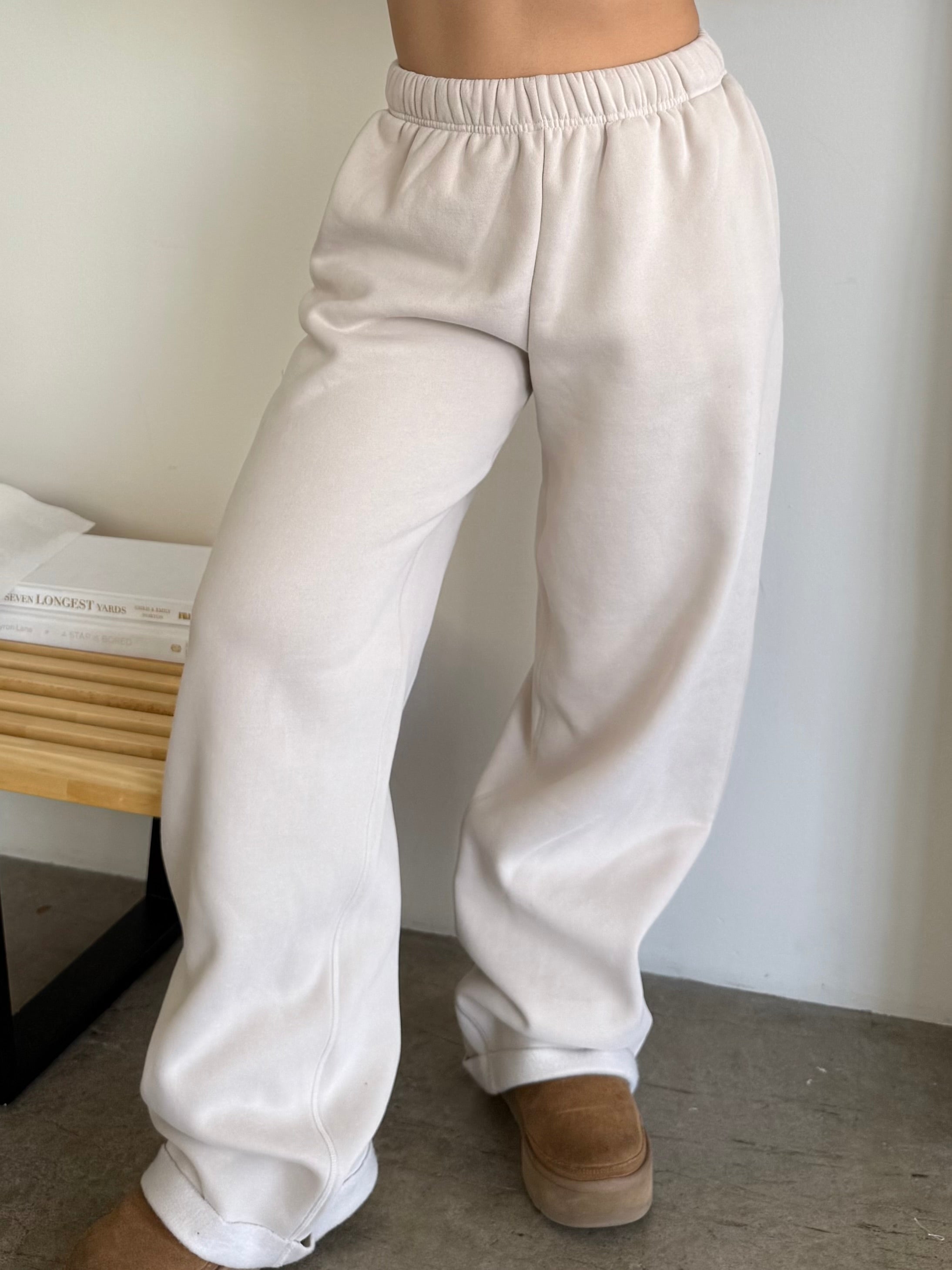 Serene Fleece Sweatpants (Oat)