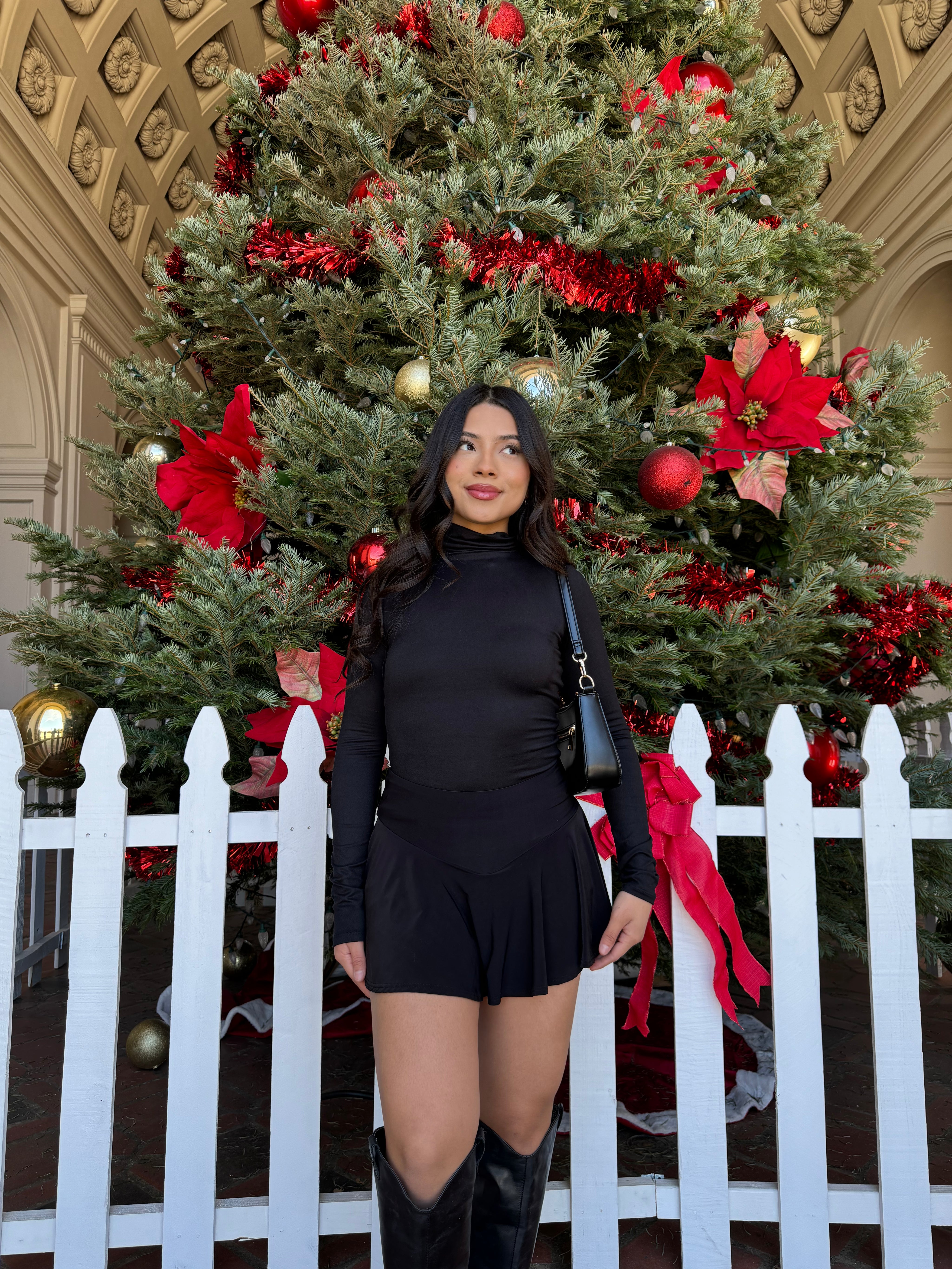 Butter Turtle Neck Long Sleeve (Black)