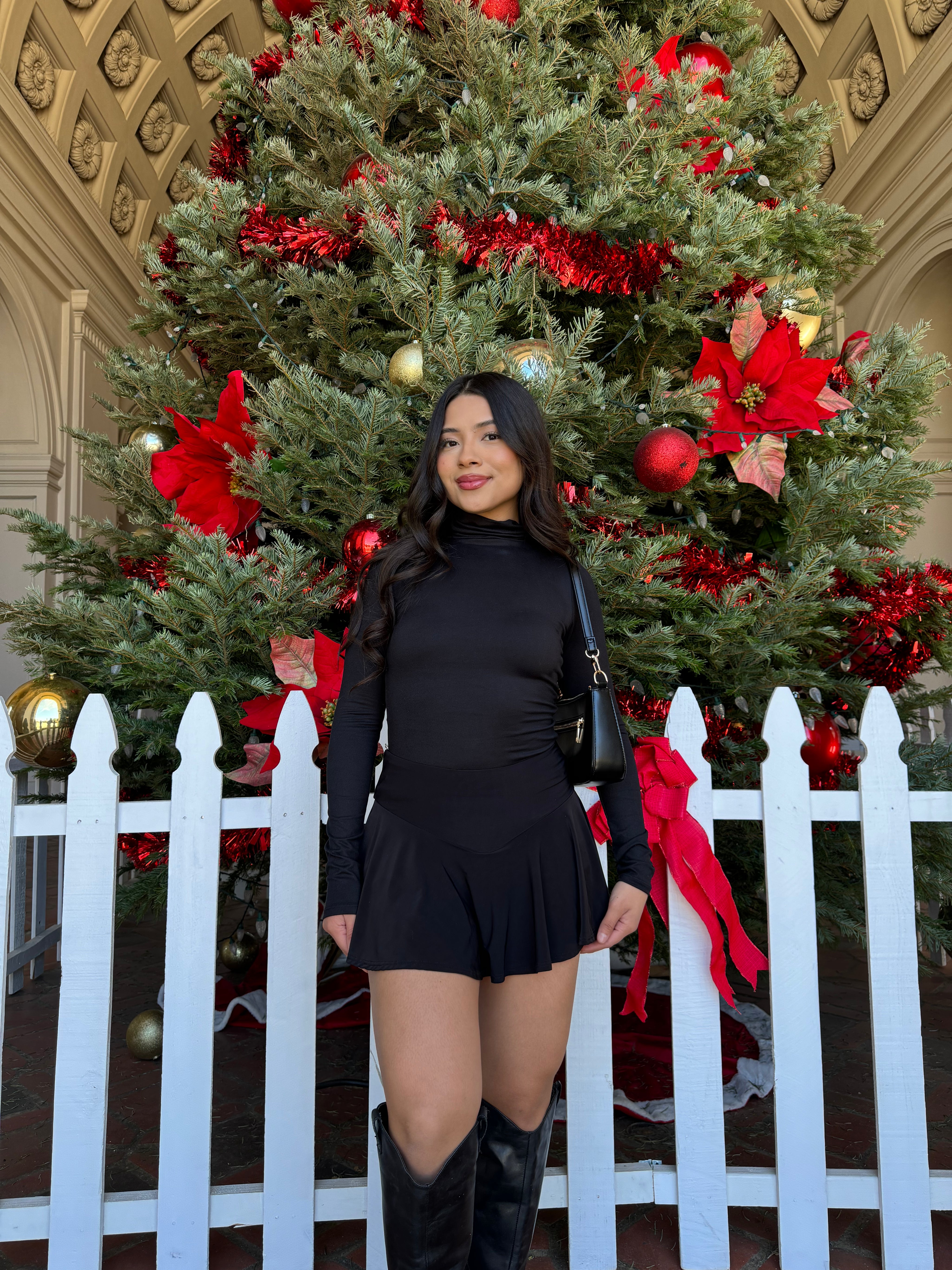 Butter Turtle Neck Long Sleeve (Black)
