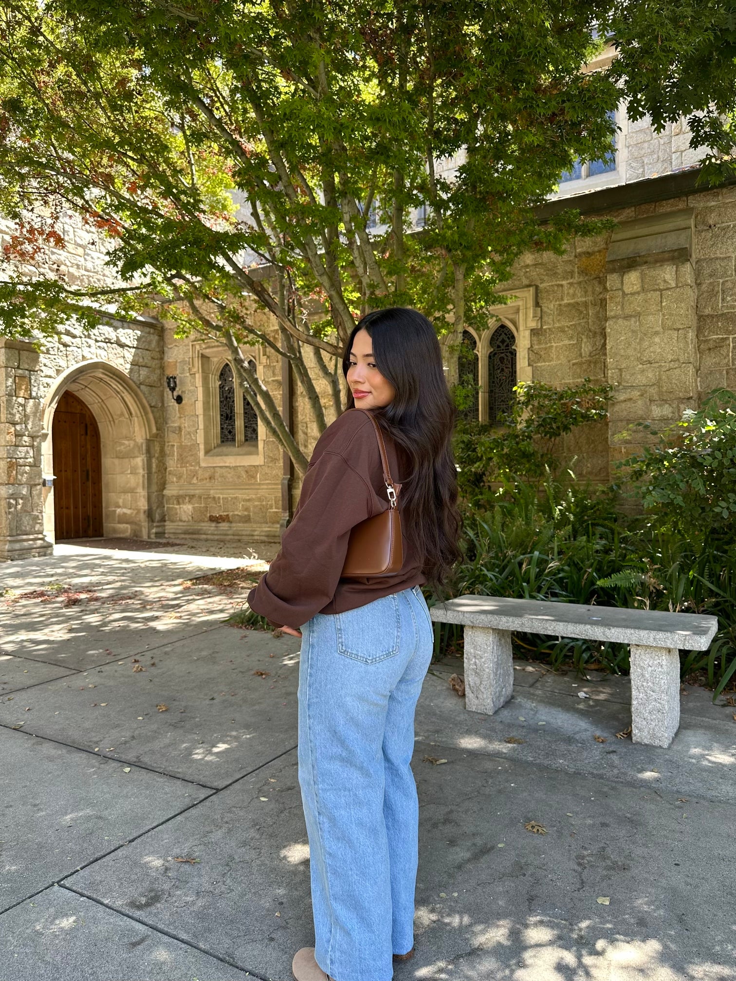 N.Y Gal Crewneck (Chocolate)