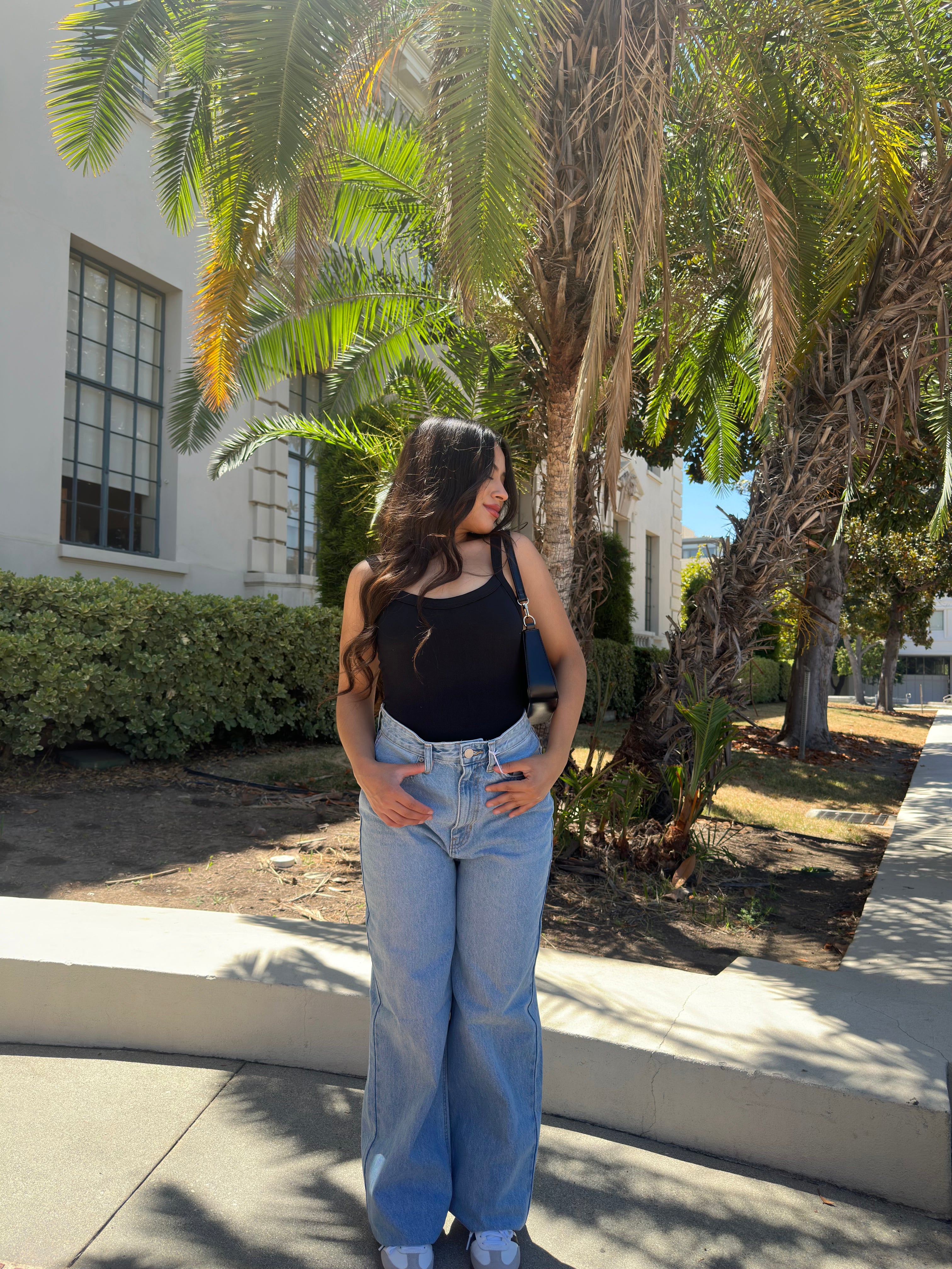 Kiki High Waisted Mom Jeans