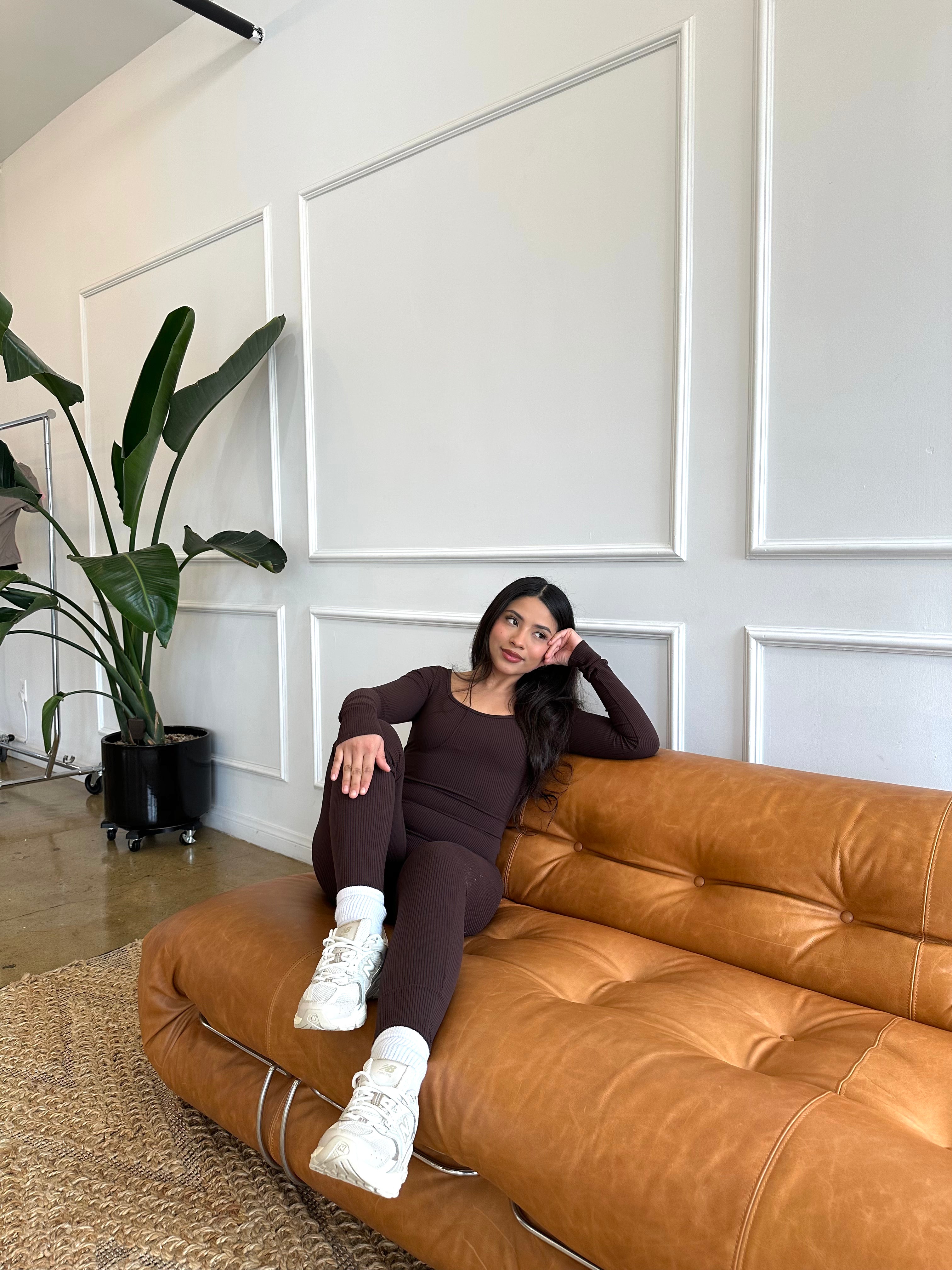 Florence Long Sleeve Jumpsuit a (Chocolate)