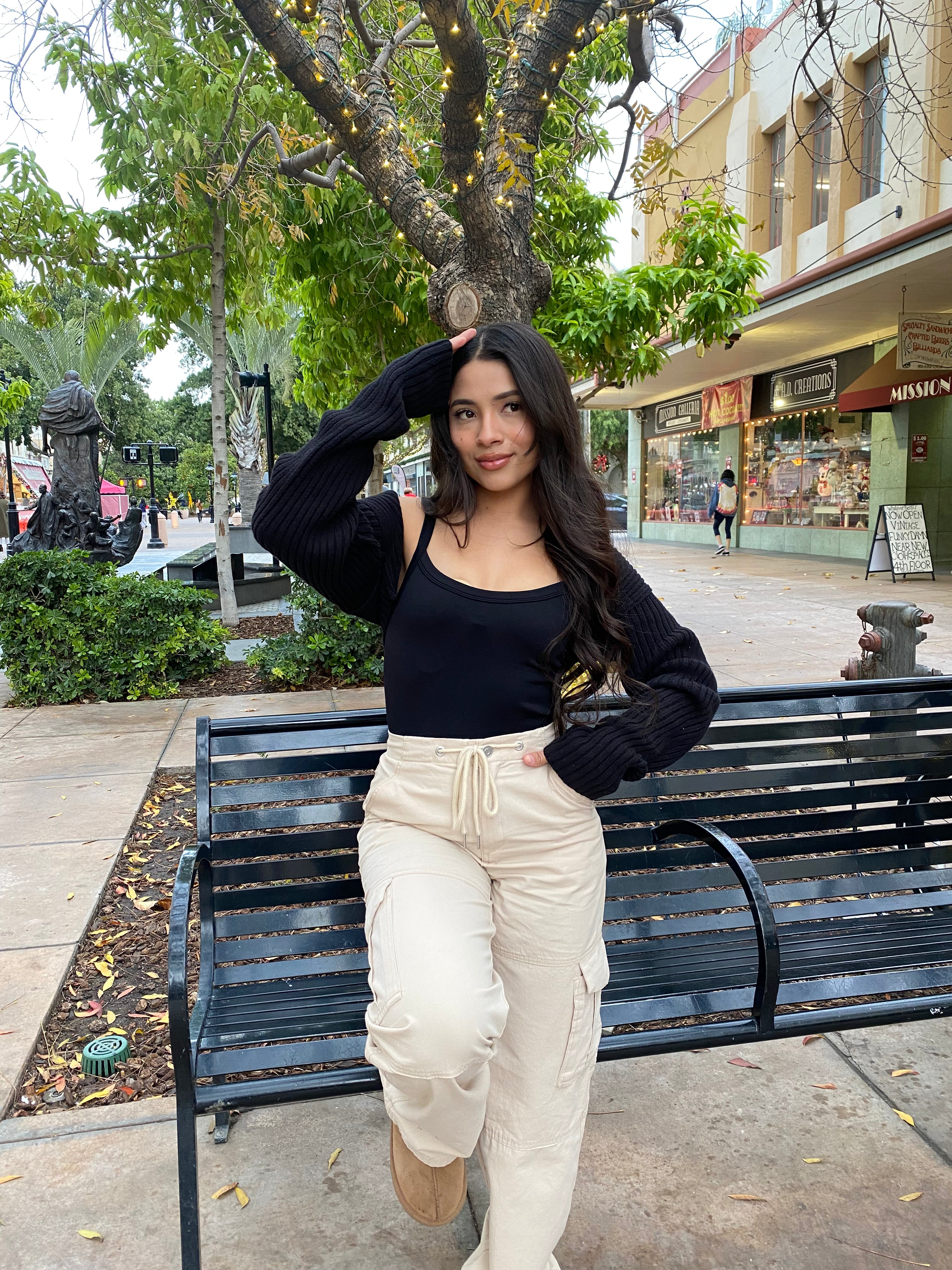 Crème Brûlée Cargo Pants