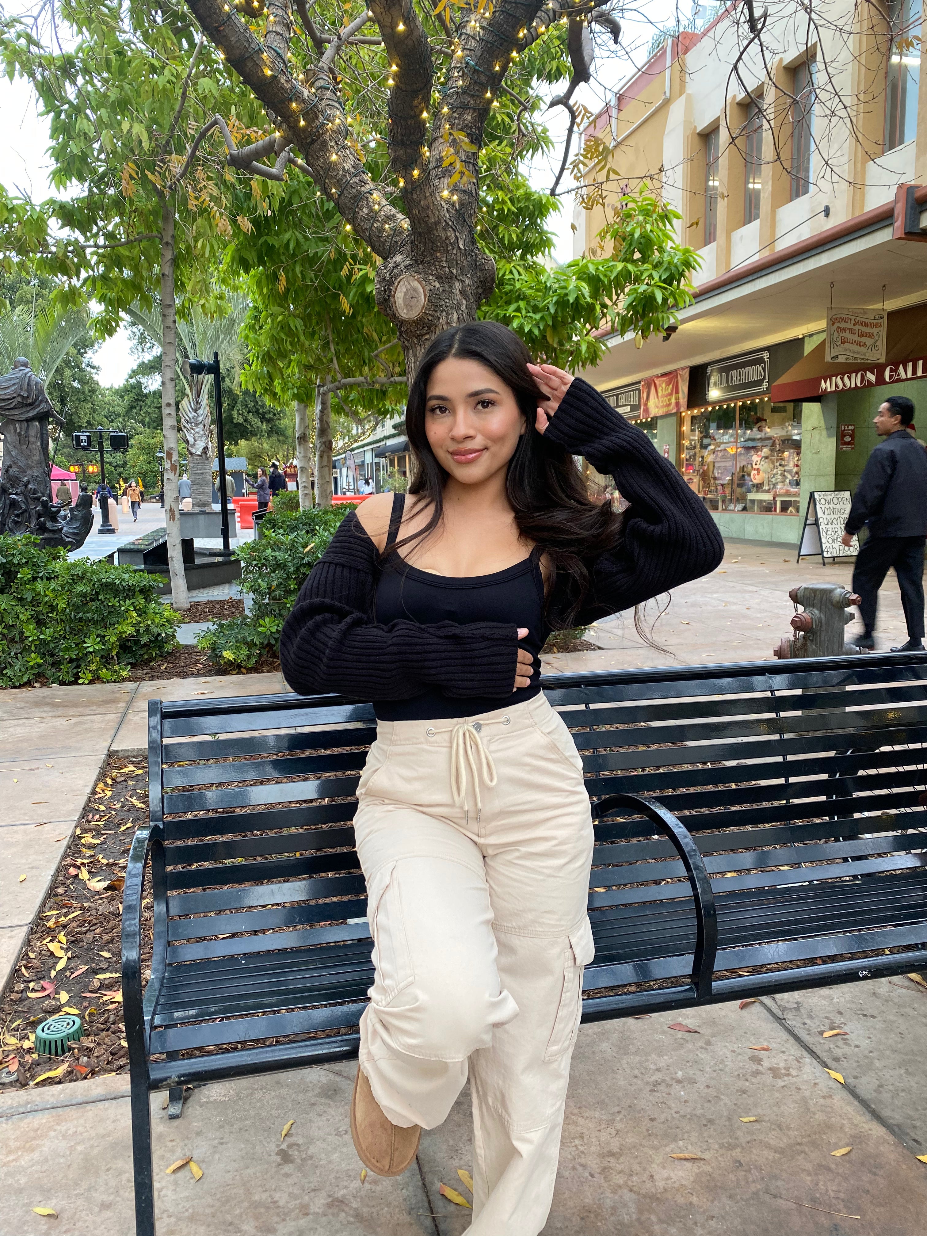 Crème Brûlée Cargo Pants