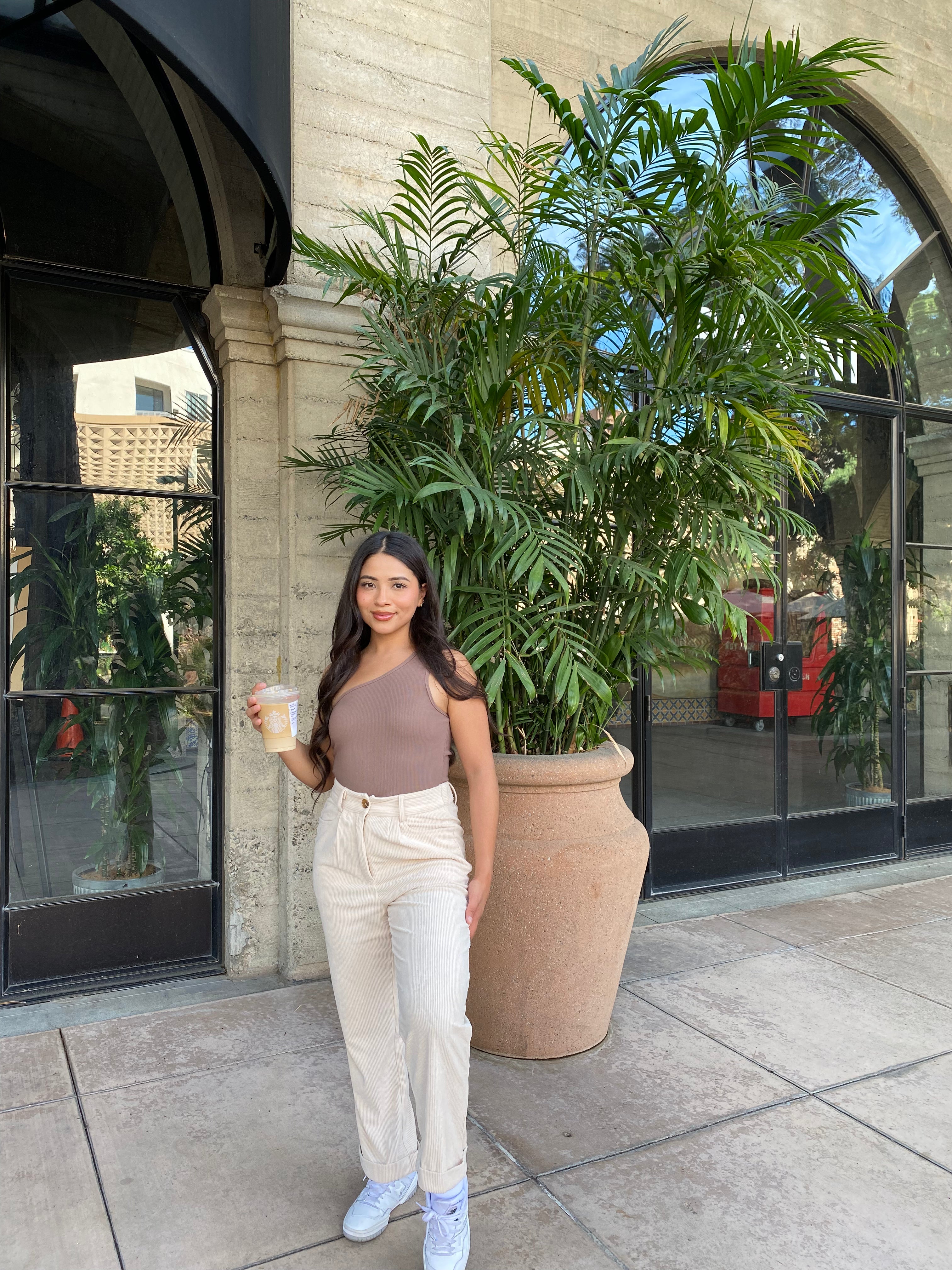Mujer Divina Corduroy Pants